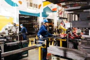 Industria manufacturera colombiana, maquinaria, empresa, Más Colombia