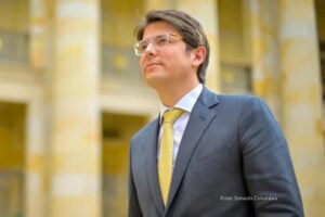 Miguel Uribe, polarización electoral, violencia política, elecciones en Colombia, discurso de odio, congreso, mirada, más colombia