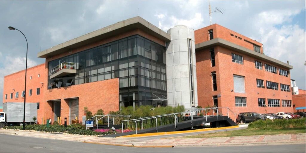 Elenst sorprende al mercado: Apuesta por importante firma de abogados para fortalecer su posición en proyectos de alta tecnología e infraestructura civil 2 Elenst, firma de abogados