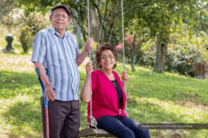 régimen de transición, reforma pensional, oportunidad de traslado, ahorro individual, vicio de procedimiento, dos ancianos, columpio, más colombia