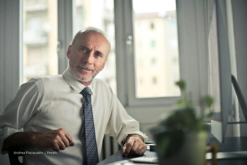 Docentes pensionados, Mesada 14, Prima de mitad de año, Mesada 15, 