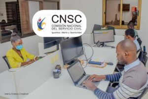 proceso de selección Contralorías Territoriales, pruebas escritas, Personas preparándose para las pruebas escritas de la CNSC, Más Colombia