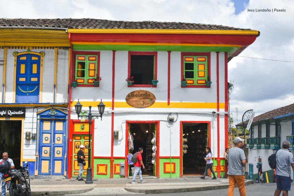 Eje Cafetero, zona cafetera, planes en el Eje Cafetero, fincas cafeteras Colombia, Salento, Más Colombia