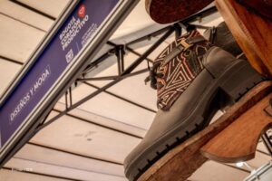 industria del calzado y marroquinería, zapatos de cuero del restrepo, Más Colombia