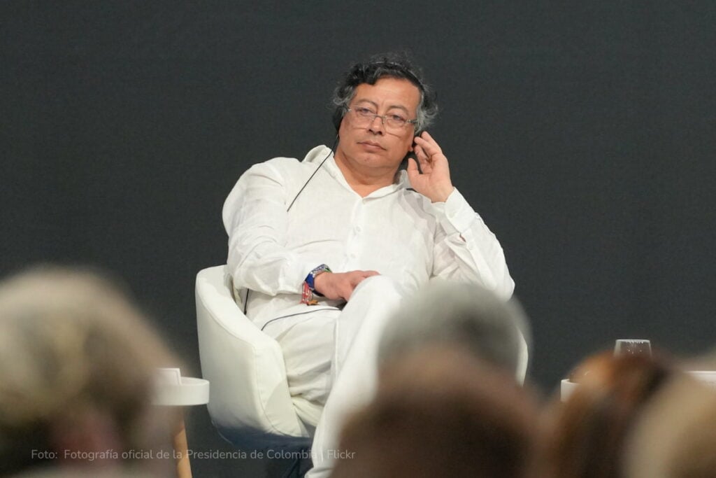 Tensión diplomática entre Colombia y Estados Unidos y el riesgo fiscal: la economía colombiana en la cuerda floja 2 tensión diplomática entre Colombia y EE. UU, tensión diplomática, riesgo fiscal, Línea de Crédito Flexible FMI Colombia, Calificación crediticia Colombia 2025, Descertificación Colombia lucha contra drogas, Petro en Italia, más colombia