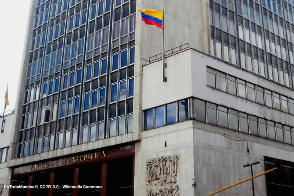 billete de 10 mil, mujer emberá, Banco de la República