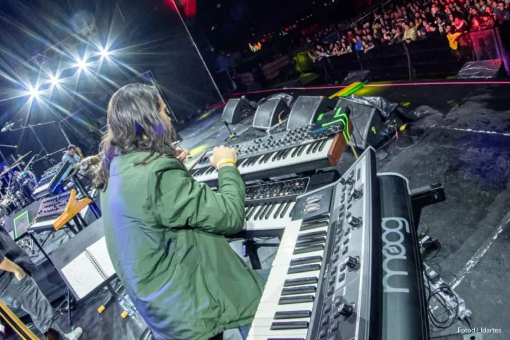 Jazz al Parque 2025, Dj de música electrónica, Más Colombia