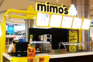 Punto de venta de heladería Mimo’s en centro comercial, relacionado con heladería Mimos compra Nutresa.