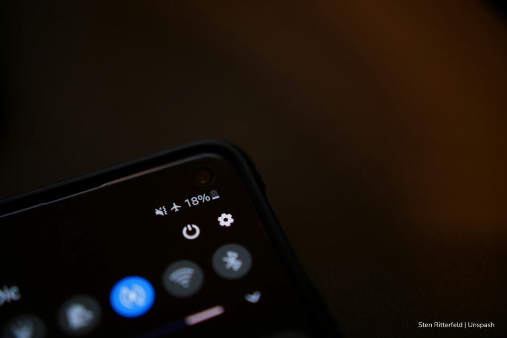 Cómo alargar la vida útil de la batería de tu smartphone 2 vida útil de la batería, celular con poca carga, Más Colombia