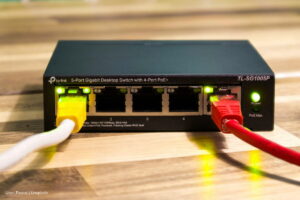 operadores de telecomunicaciones, Claro Colombia, Movistar, Tigo, Módem de red de algunos operadores Claro Colombia, Movistar, Tigo, Más Colombia