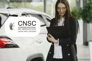 concurso Distrito Capital 6, Mujer evaluando prueba de ejecución, Más Colombia
