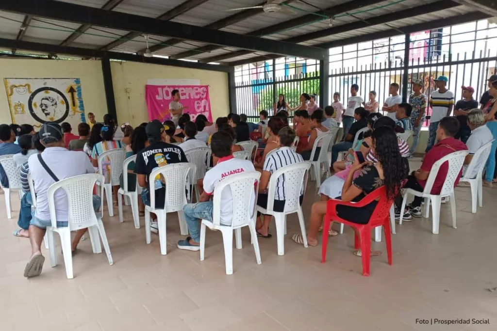 Tras demora en los giros del programa Jóvenes en Paz, beneficiarios recibirán ciclo 8 en septiembre: ¿qué pasa con el ciclo 9? 3 programa Jóvenes en Paz, beneficiarios del programa Jóvenes en Paz, Más Colombia