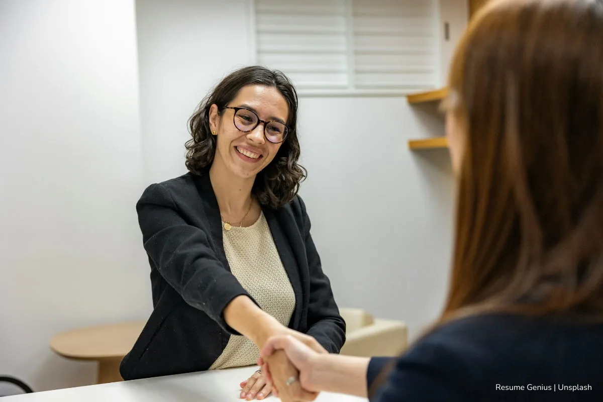 feria de empleo, empleo para mujeres, empleo para mayores de 50 años, empleo para mujeres en feria de empleabilidad, Más Colombia