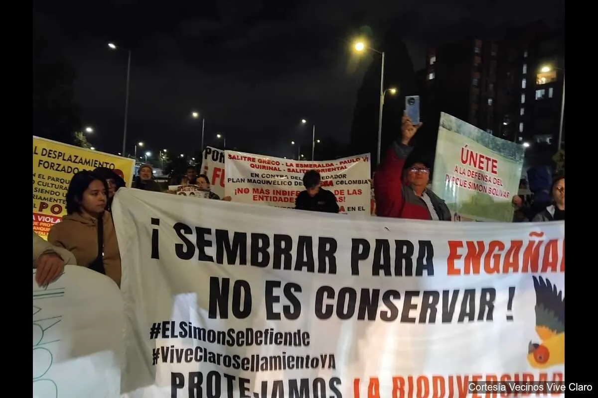 Vecinos del escenario Vive Claro realizaron pijamatón contra el ruido y los daños ambientales