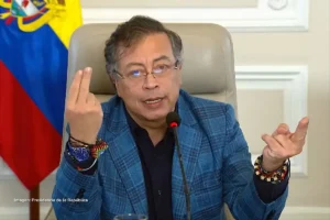 El cierre fiscal de Petro: récord de gasto, déficit alto y en riesgo las pensiones presupuesto 2026