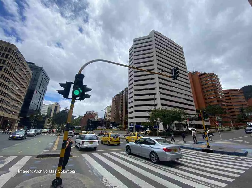 cómo consultar si tiene comparendos o multas de tránsito pendientes