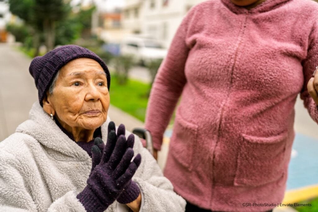 Anuncian aumentos en las transferencias monetarias de Colombia Mayor: beneficiarios recibirán $230.000 desde octubre 3 Colombia Mayor, transferencias monetarias, Adulta mayor que pertenece al programa de Colombia Mayor, Más Colombia