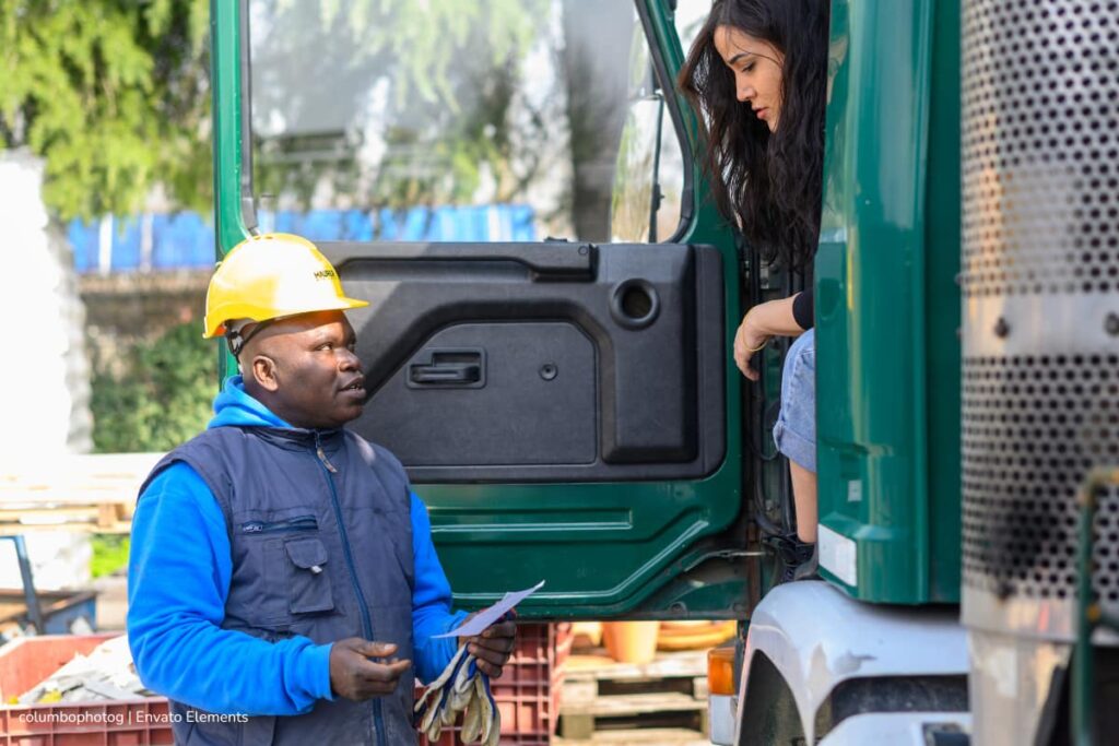 Hasta el 1 de noviembre habrá más de 700 ofertas de empleo disponibles en Bogotá: conozca los cargos y cómo postularse 3 ofertas de empleo, Conductor de camión, Más Colombia