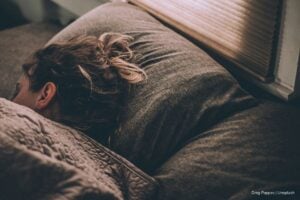 melatonina para dormir, Efectos secundarios por el uso constante de la melatonina, Más Colombia