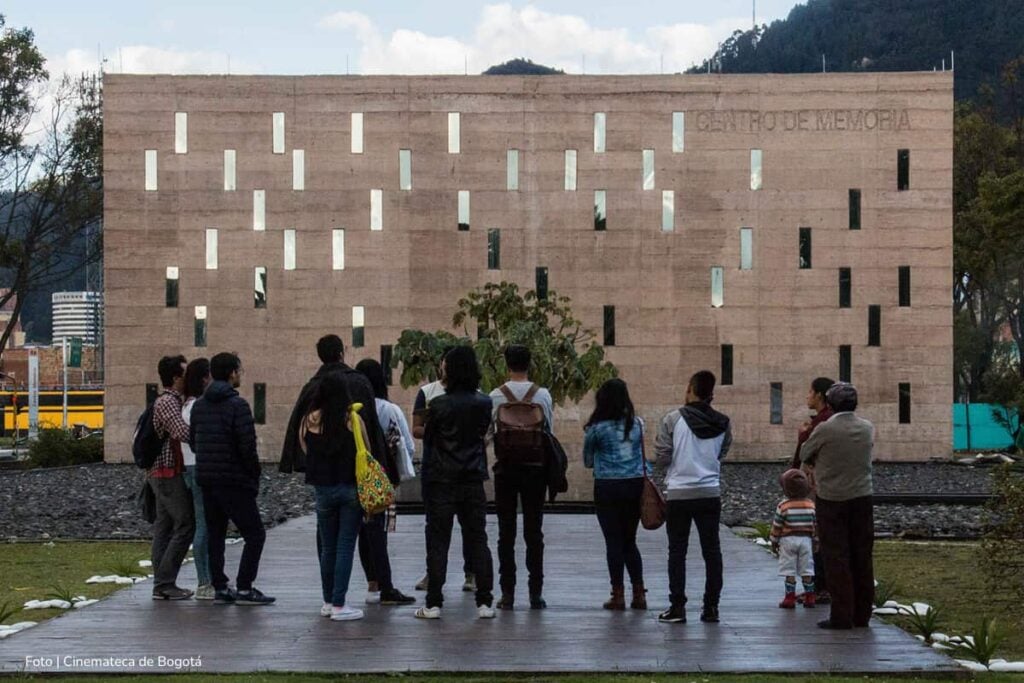 Cinemateca al Parque, Exposiciones de la Cinemateca al Parque, Más Colombia