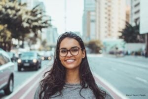 Renta Joven, Mujer beneficiaria de Renta Joven, Más Colombia