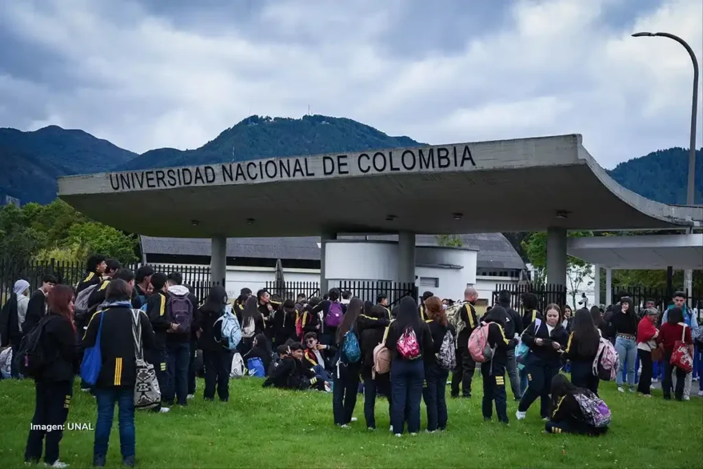 Decisiones del Consejo Superior Universitario