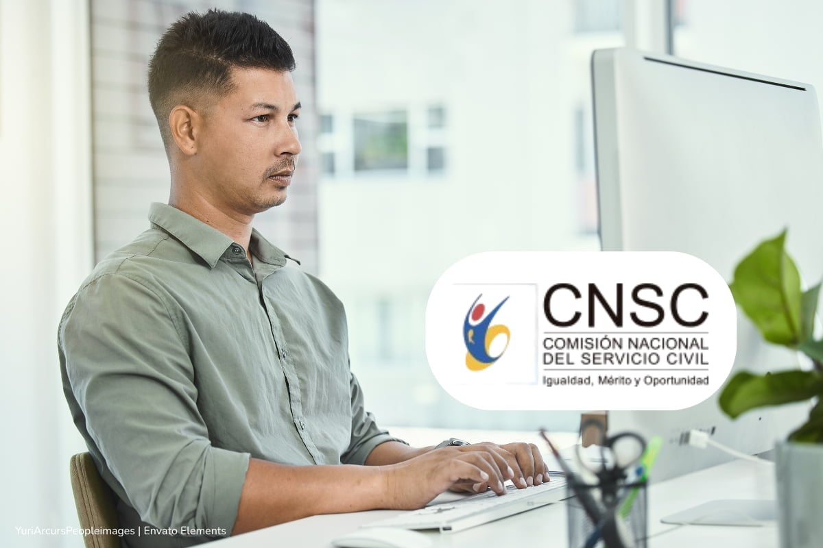 Hasta el 14 de noviembre puede inscribirse al curso virtual de la CNSC que enseña cómo identificar el empleo adecuado en el sector público 1 curso virtual de la CNSC, Escuela Virtual de la CNSC, Hombre inscrito al nuevo curso virtual de la CNSC, Más Colombia