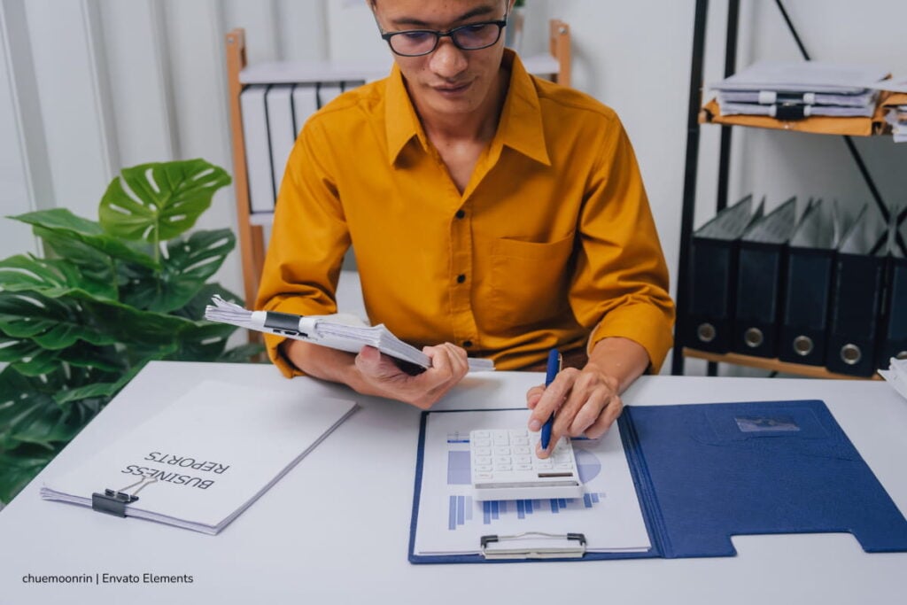 Si gana el concurso DIAN 2667, este podría ser su salario y los beneficios para 2026 2 concurso DIAN 2667, tabla salarial de la DIAN del 2026, persona participando en el concurso DIAN 2667, Más Colombia