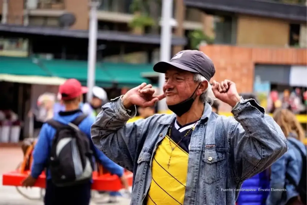 Salario mínimo 2026 sube, pero la mayoría de colombianos gana menos o trabaja en la informalidad 2 Tras fijarse el salario mínimo 2026 en Colombia, las cifras muestran que la informalidad laboral y los bajos ingresos siguen siendo la regla, pese a las alzas impulsadas por el gobierno Petro.