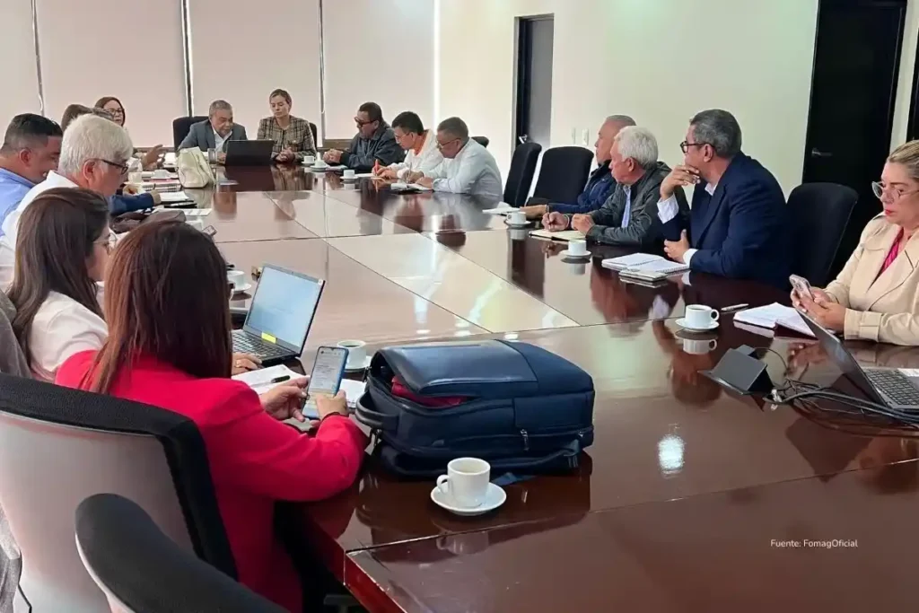 Pacientes mueren esperando medicamentos en Colombia, mientras el Gobierno de Petro y EPS se culpan 4 5 2