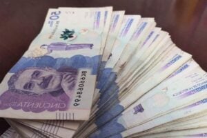 La prima de Navidad 2025 de los docentes será superior a un salario