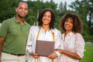 convocatoria de Atenea, becas educación superior pública, becas educación superior pública para estudiante, Más Colombia