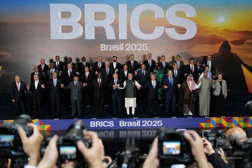 Canadá cuestiona a Trump y propone alianzas entre potencias intermedias en Davos 2026 4 Potencias intermedias