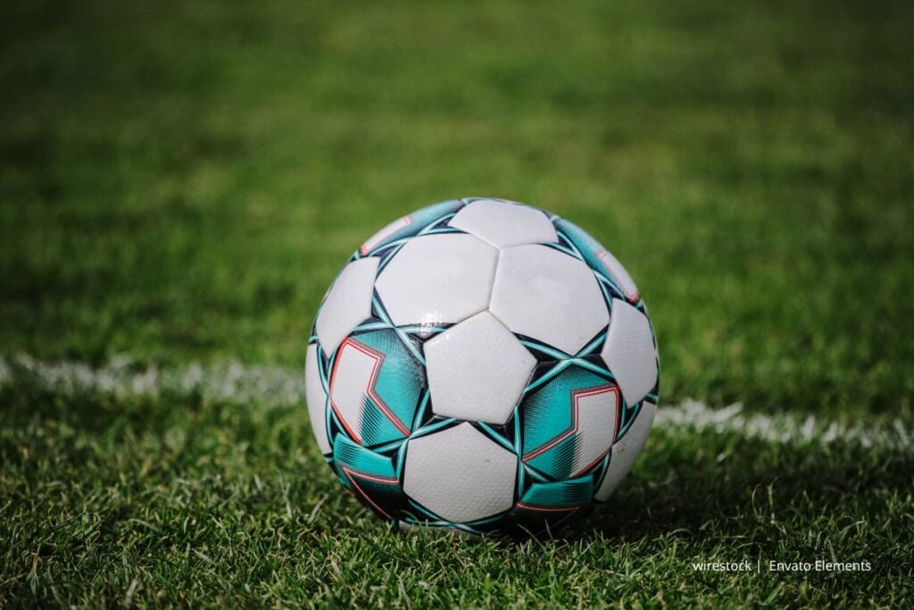 Los 4 deportes más populares en las apuestas del mundo 2 Balón de fútbol