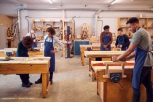 arte del detalle, carpintería de diseño, carpintería de diseño con profesionales, Más Colombia