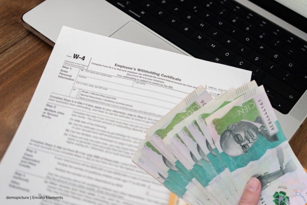 Impuestos de Bogotá en 2026: calendario oficial establece cuándo y cómo pagar predial, vehícular e ICA 4 impuestos de Bogotá en 2026, persona que quiere pagar su impuesto predial, Más Colombia