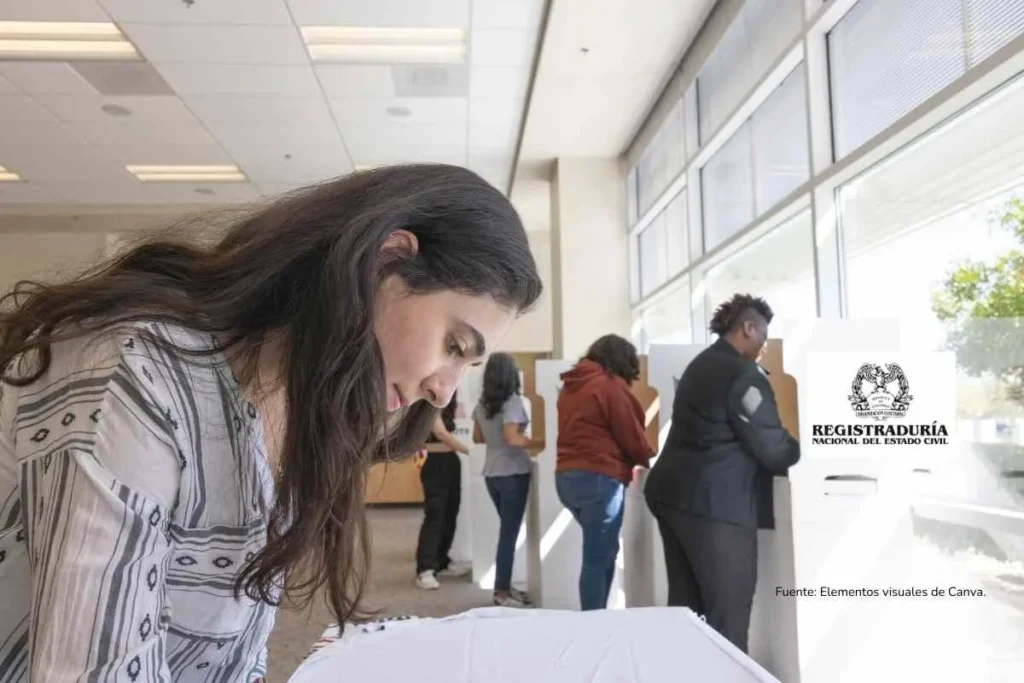 Conozca las causales de exoneración si es designado jurado de votación en las elecciones del 8 de marzo 4 personas ejerciendo su derecho al voto