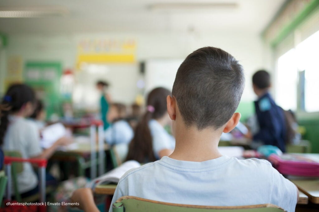 Estas pueden ser algunas razones del cierre de colegios en Bogotá durante los últimos 5 años: menos nacimientos y más costos 4 cierre de colegios, colegios privados