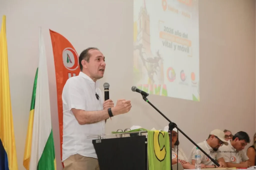 Lo que realmente cambiaría con el decreto de negociación colectiva de Gustavo Petro 4 Ministro de Trabajo en intervención pública. Decreto de negociación colectiva y su implementación en Colombia.