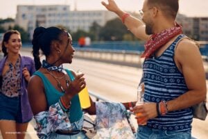 Stranger Chat, Stranger Chat in the city, Más Colombia