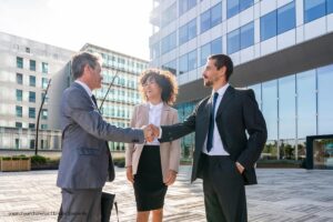 KOA, ExcelCredit, crédito en Colombia, fusión entre KOA y ExcelCredit, Más Colombia