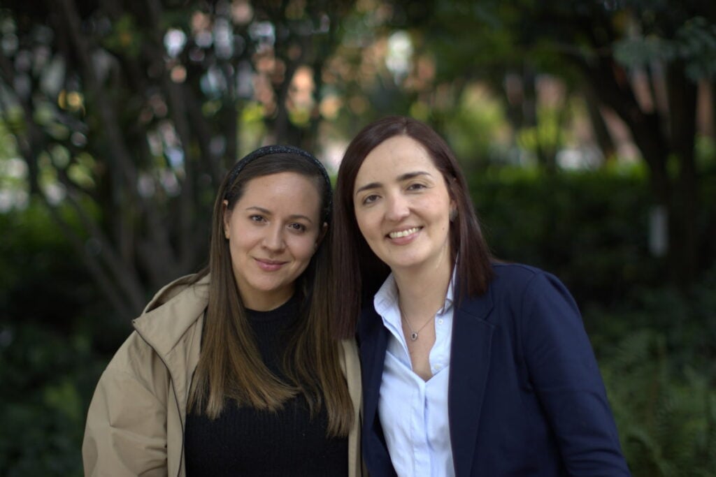 Cómo hacer kimchi: la preparación según embajadoras globales del Instituto Mundial del Kimchi 2 cómo hacer kimchi, Instituto Mundial del Kimchi, Ana María Aristizábal y Katherine Santos creadoras de Chigüiras Kimchi, Más Colombia