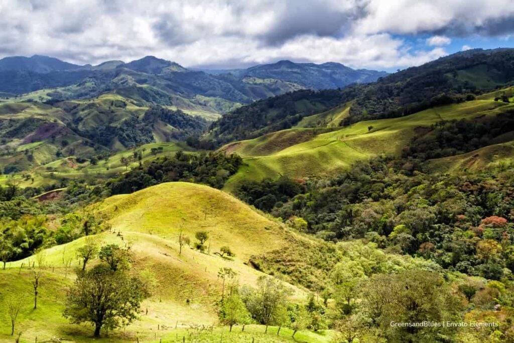 Estas son las condiciones que deben cumplir los visitantes para hacer ecoturismo en Colombia, según Parques Nacionales Naturales de Colombia 4 ecoturismo en Colombia, Parques Nacionales Naturales de Colombia, ecoturismo en Colombia por montañas, Más Colombia