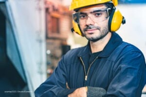 ofertas de empleo, empleo en Bogotá, operador laborando, Más Colombia