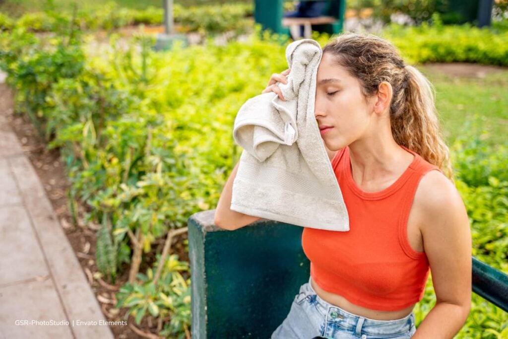 Preocupación por la llegada del fenómeno del Niño 2026, pronósticos apuntan a que iniciaría en el segundo semestre 3 fenómeno del Niño 2026, personas con calor extremo, Más Colombia