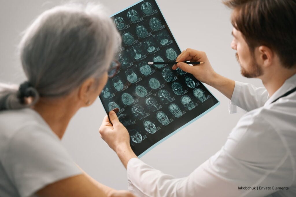 The role of the Fisher Center in advancing Alzheimer’s research 4 Alzheimer’s research, scientists in laboratory, Más Colombia