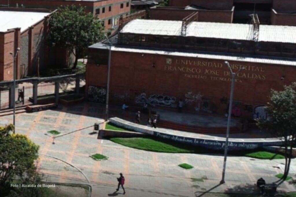 Inscripciones a la Universidad Distrital para el segundo semestre de 2026: así puede registrarse para estudiar un pregrado con matrícula cero 4 inscripciones a la Universidad Distrital, convocatoria incluye el beneficio de matrícula cero, Más Colombia