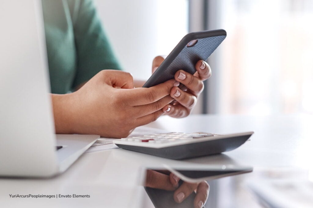 Tasa de interés en microcréditos digitales en Colombia: guía práctica 2026 4 microcréditos digitales, Solicitud de crédito desde el celular, Más Colombia