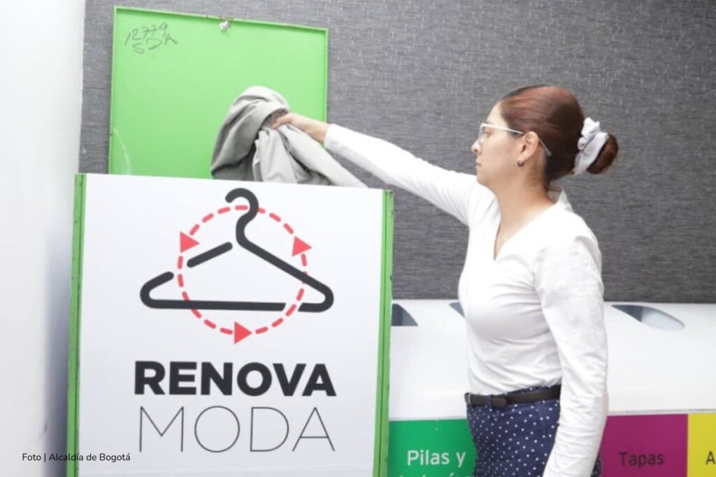 dónde llevar ropa usada, puntos de reciclaje de ropa, puntos de reciclaje de ropa en Bogotá, Más Colombia